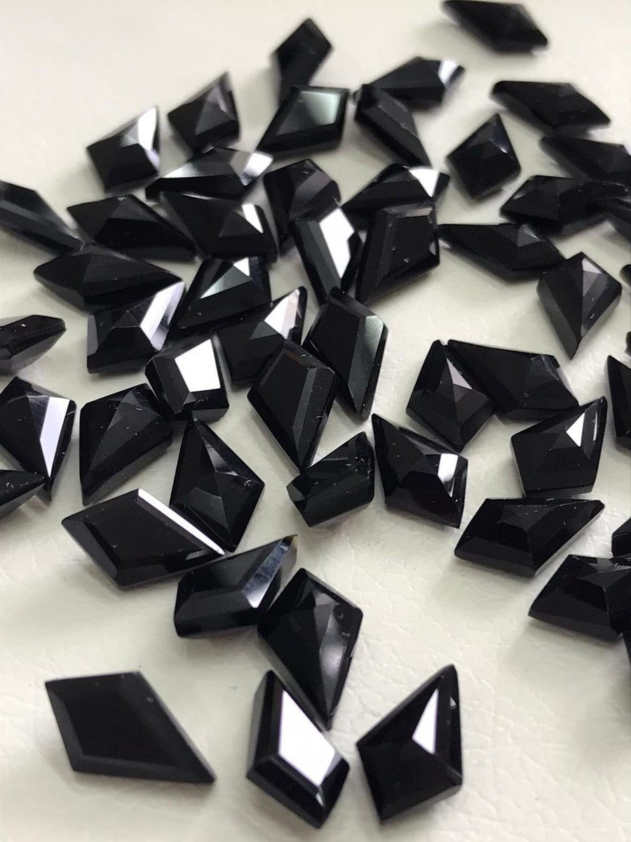 【希少】grounds jewelry stone BLACK/BLACK Grounds Jewelry Stone in Chrome and Black – Antidote Fashion